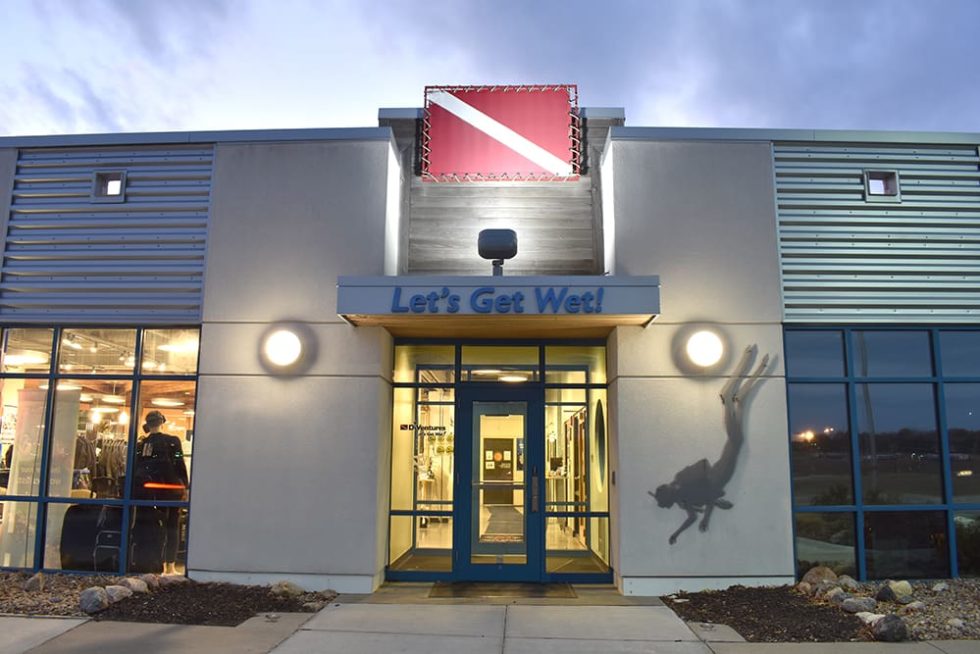 Diventures in Omaha, NE Swim Lessons & Scuba Classes