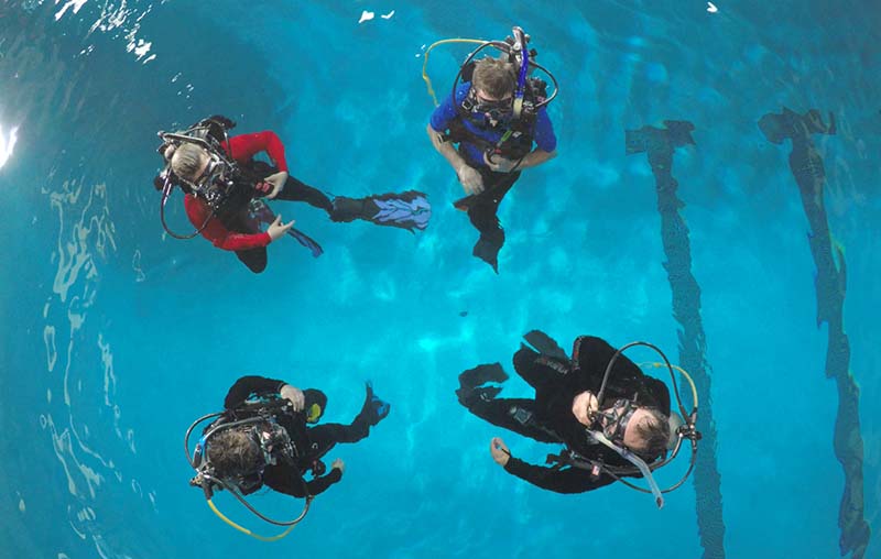scuba-class-overhead