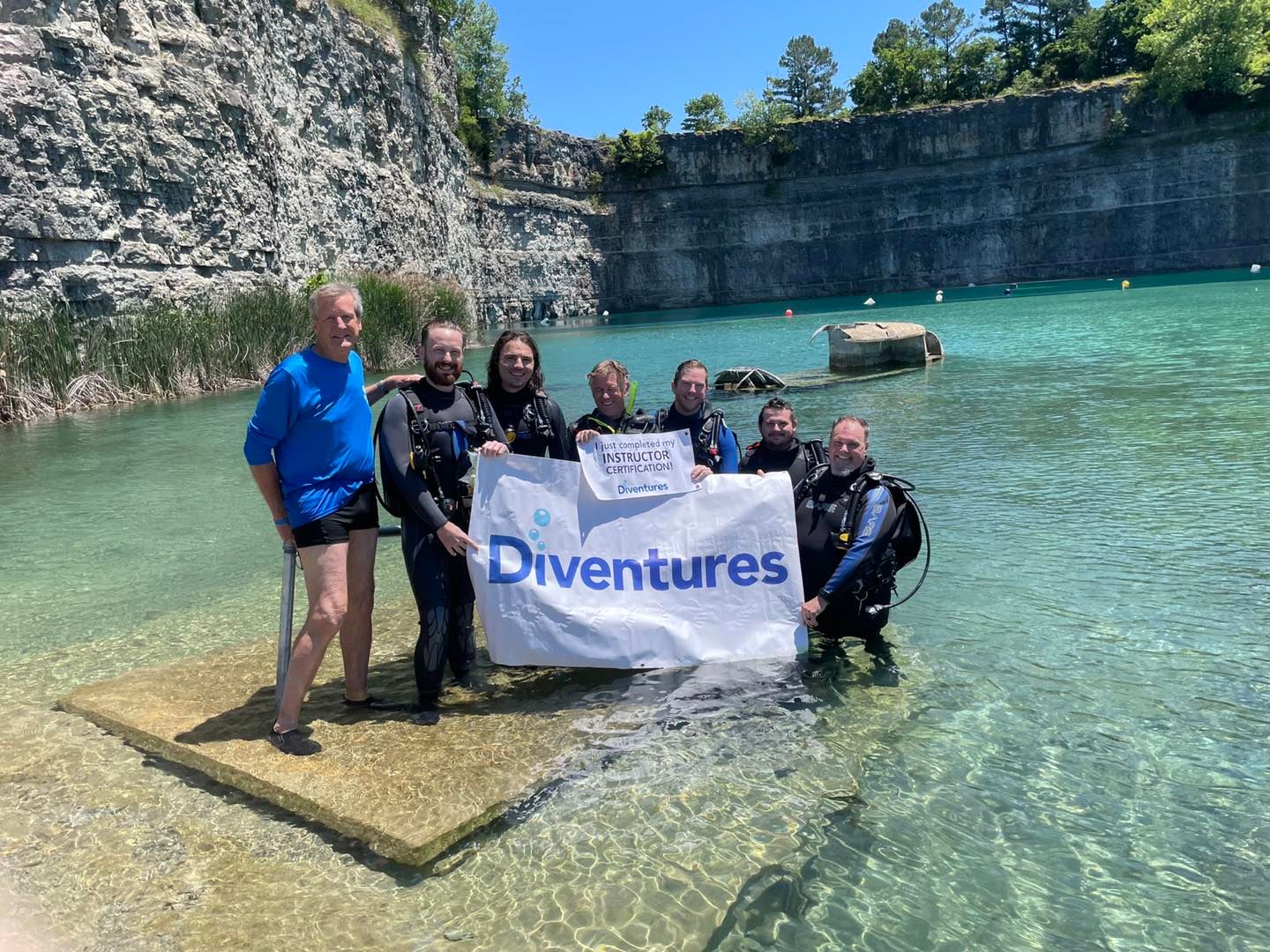 Diventures Diventures certifies six new open water diver instructors - Diventures