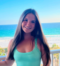 Sarah Hudson width=